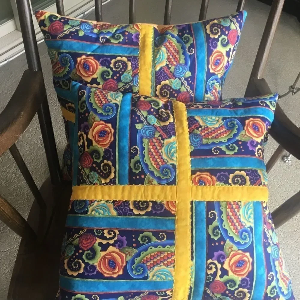 CLOSEOUT SALE $23. NWT Hand Crafted, Quilted Set 2 Turquoise, Red Yellow Print